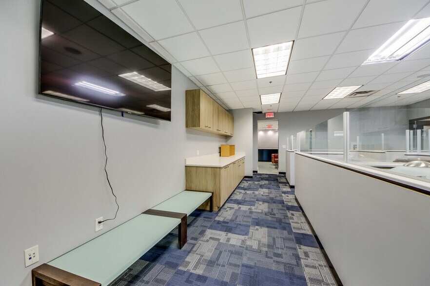 More Photos Of 2700 N Berkeley Lake Rd, Duluth Office For Sale