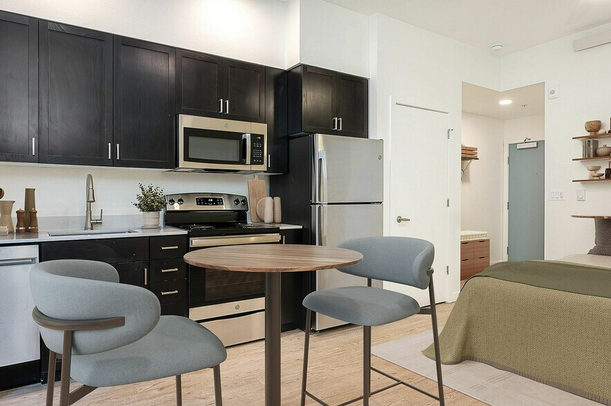 More Photos Of 330 NE Dekum St, Portland Apartments For Sale