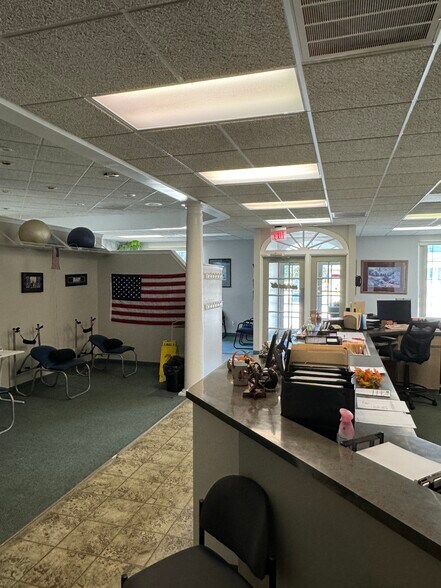 More Photos Of 2601 Herritage st, Kinston Medical For Sale