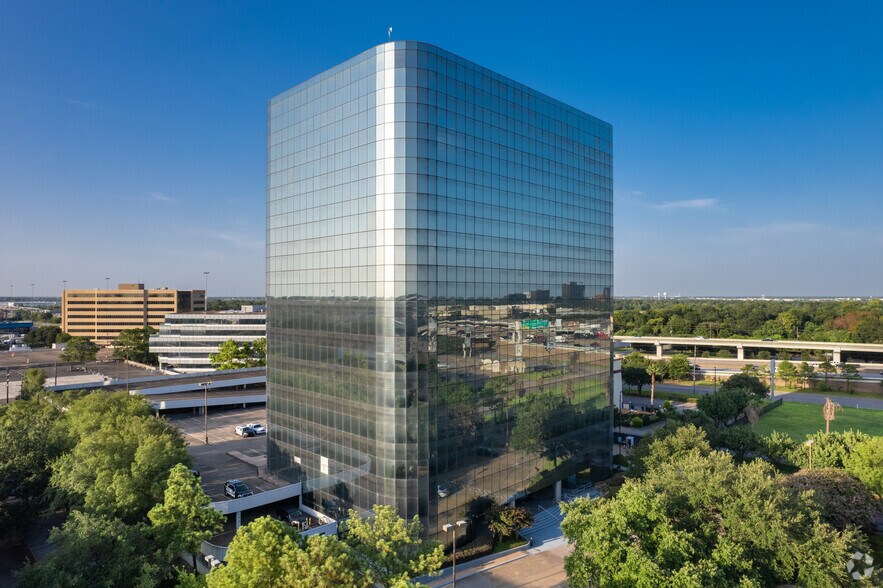 More Photos Of 100 Glenborough Dr, Houston Office For Lease