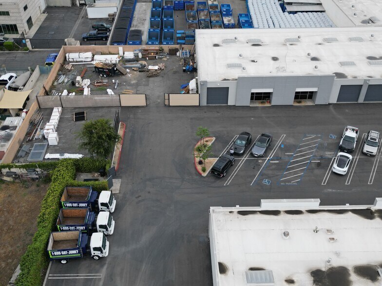 More Photos Of 14258 Valley Blvd, City Of Industry Manufacturing For Lease