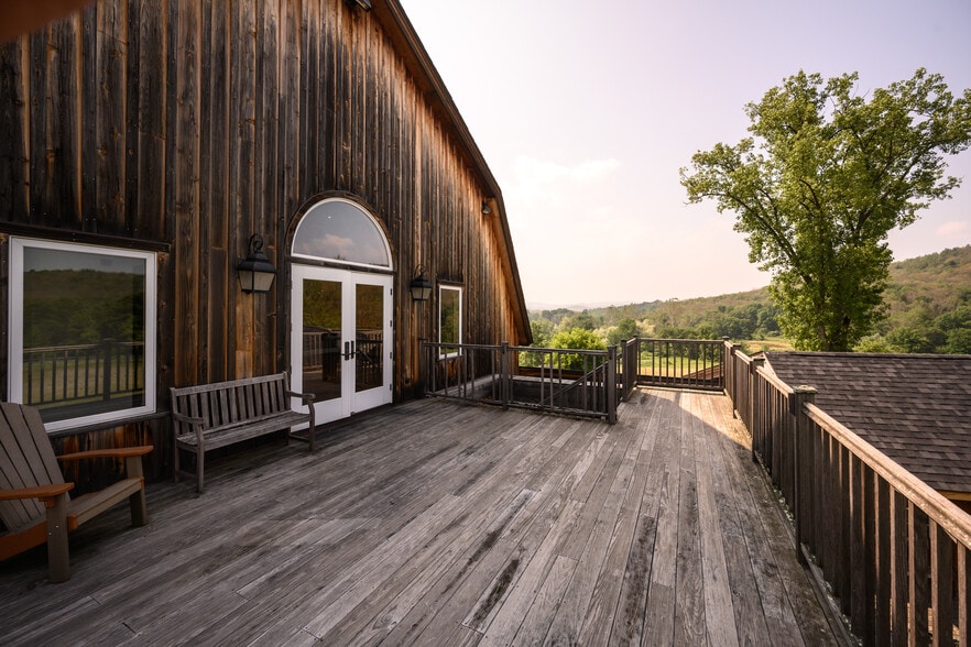 More Photos Of 98 Ryan Rd, Pine Plains Freestanding For Sale