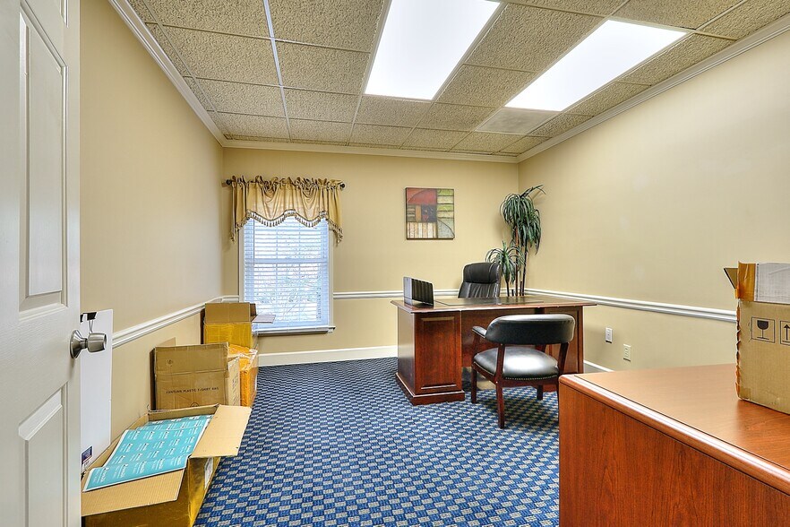 More Photos Of 2342 Perimeter Park Dr, Atlanta Coworking Space