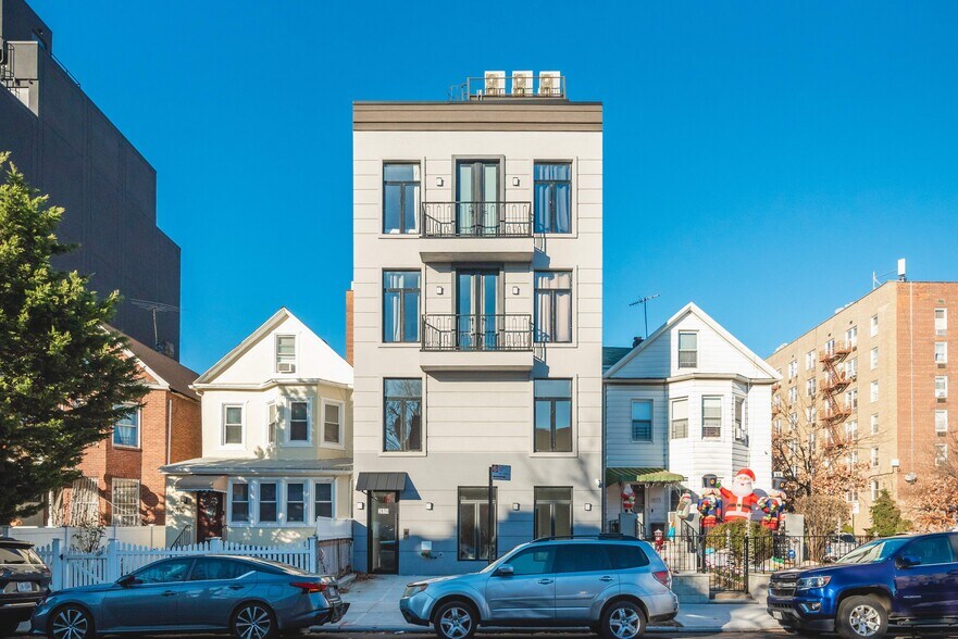 Primary Photo Of 2819 Clarendon Rd, Brooklyn Apartments For Sale