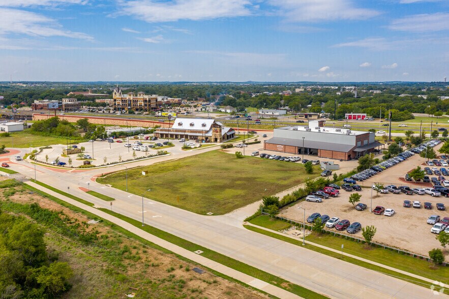More Photos Of 240 N Burleson Blvd, Burleson Land For Sale