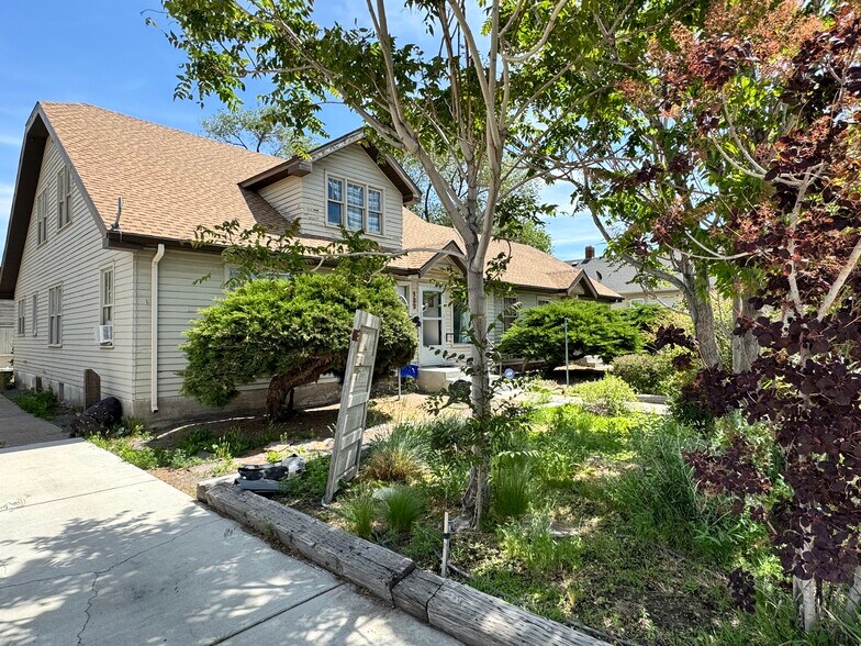 More Photos Of 120 9th Ave N, Buhl Multifamily For Sale