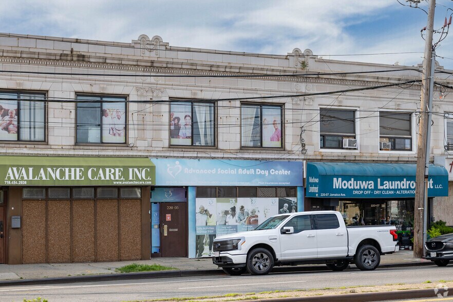 More Photos Of 220-05 Jamaica Ave, Queens Village Medical For Lease