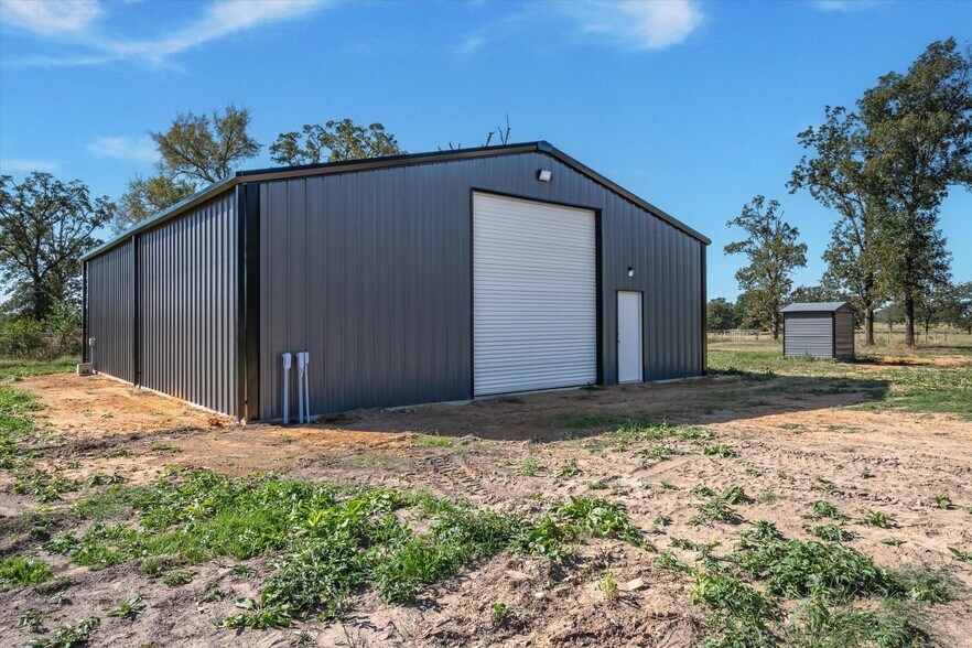 More Photos Of 806 County Road 2918, Alba Land For Sale