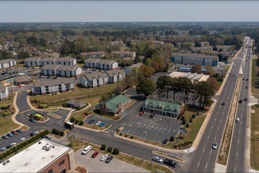 More Photos Of 6408 Brookstone Ln, Fayetteville Medical For Lease