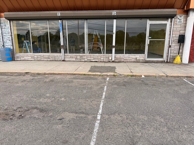 More Photos Of 620 Ella T Grasso Blvd, New Haven Manufacturing For Lease