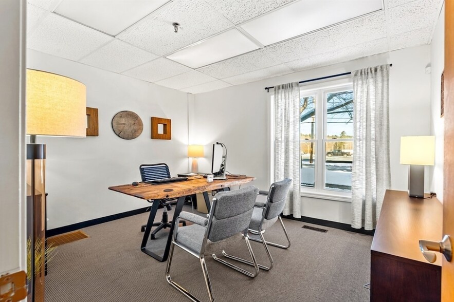 More Photos Of 111 Boston Post Rd, Sudbury Office For Sale