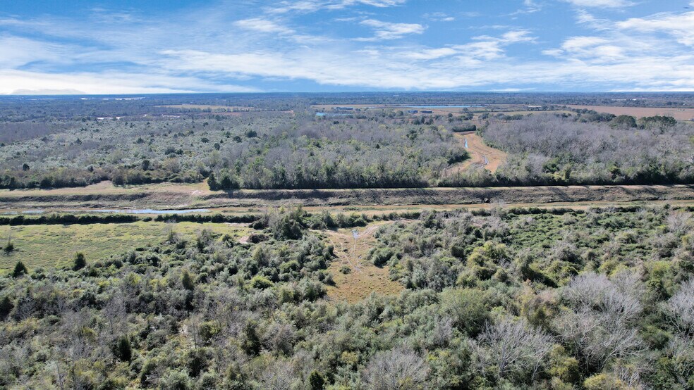 More Photos Of 10 FM 2403, Alvin Land For Sale