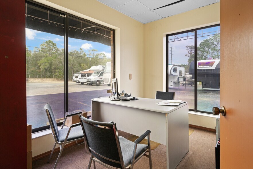 More Photos Of 1601 W Main St, Inverness Auto Dealership For Sale