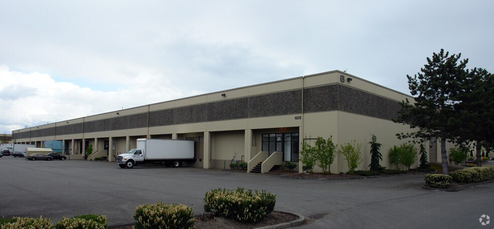 More Photos Of 4620 95th St SW, Lakewood Warehouse For Lease