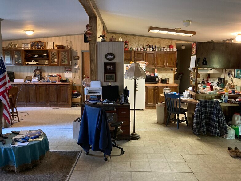 More Photos Of 22413 Highway C, Lawson Specialty For Sale