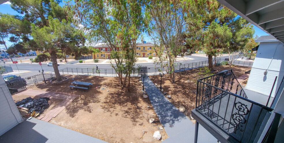 More Photos Of 1101 E Clark Ave, Las Vegas Apartments For Sale