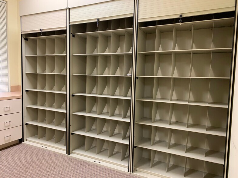 More Photos Of 12 Sammy McGhee Blvd, Jasper Medical For Sale