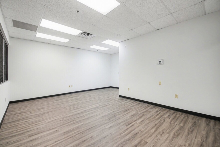 More Photos Of 4414 Lafayette Blvd, Fredericksburg Loft Creative Space For Lease