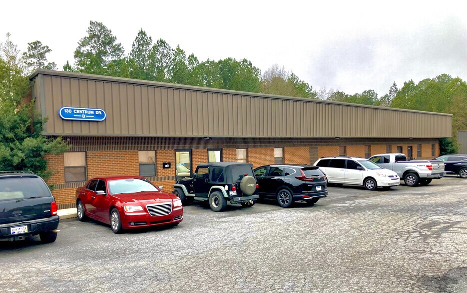 More Photos Of 130 Centrum Dr, Irmo Flex For Lease