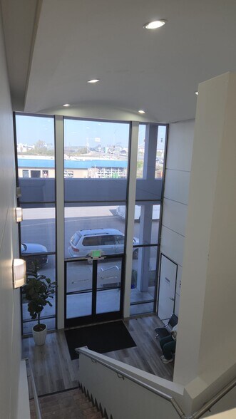 More Photos Of 22 W 35th St, National City Medical For Lease