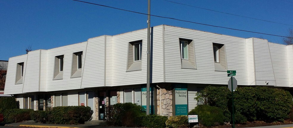 Primary Photo Of 1200 Dupont St, Bellingham Loft Creative Space For Lease