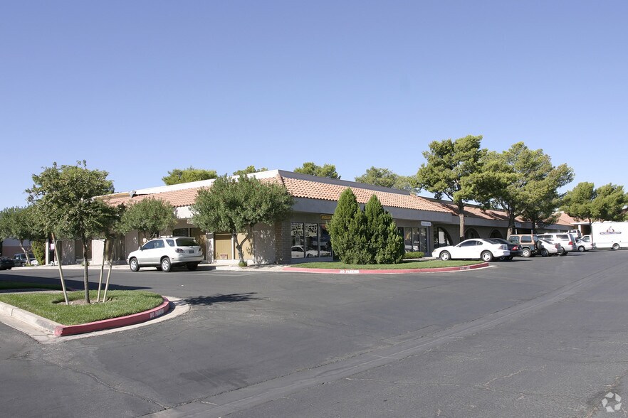 More Photos Of 3301 Spring Mountain Rd, Las Vegas Office For Lease