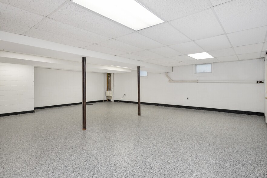 More Photos Of 2893 Jessup Rd, Jessup Office For Sale