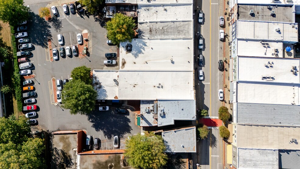 More Photos Of 214 Main St, Fort Mill General Retail For Lease