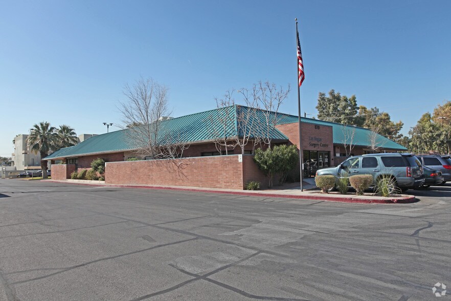 Primary Photo Of 870 S Rancho Dr, Las Vegas Medical For Sale