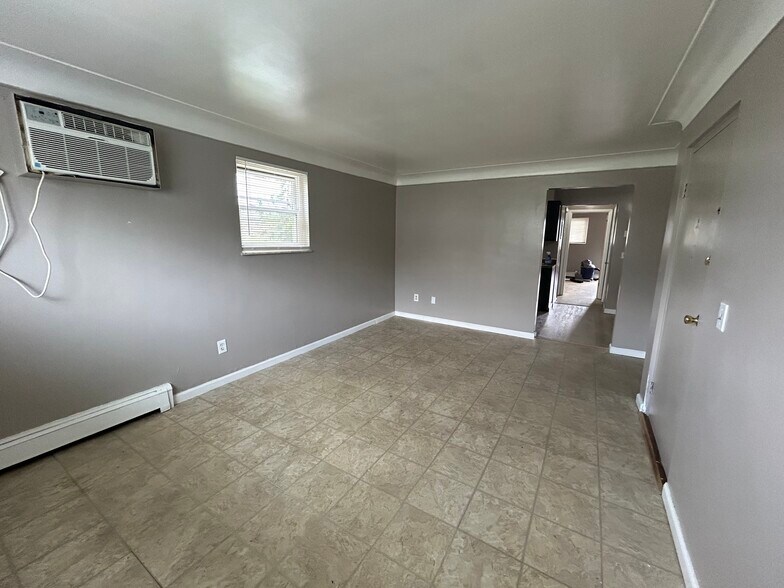 More Photos Of 325 Pike St, Reading Apartments For Sale