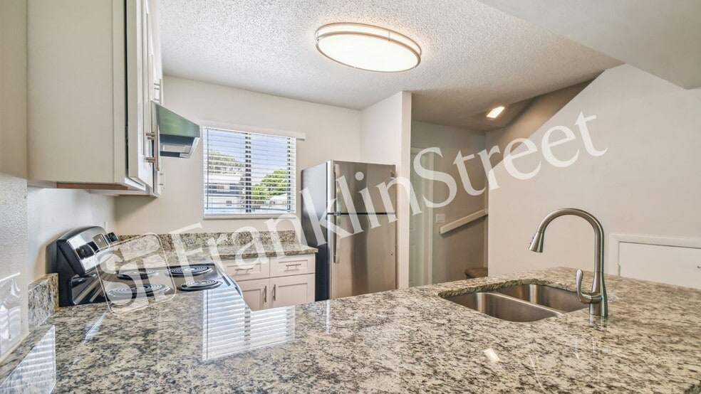 More Photos Of 150 E University Blvd, Melbourne Apartments For Sale