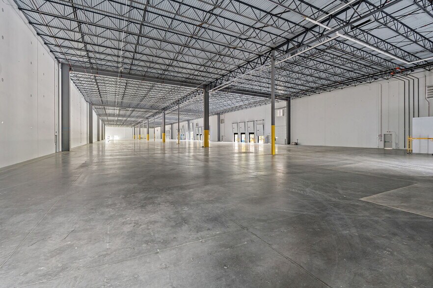 More Photos Of 100 Spontex Dr, Columbia Warehouse For Lease