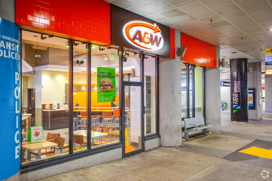 More Photos Of 800 Carnarvon St, New Westminster Storefront Retail Office For Lease