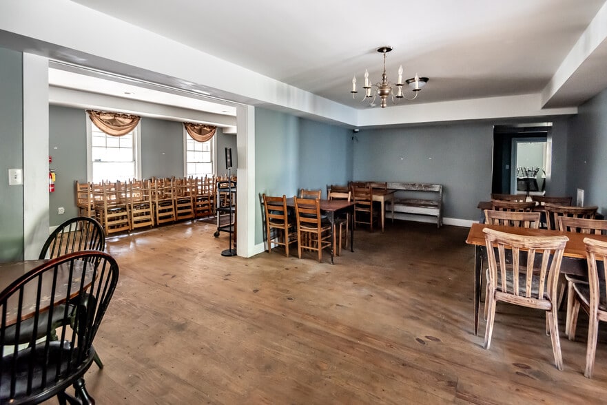 More Photos Of 121 S Main St, Waynesville Hospitality For Sale