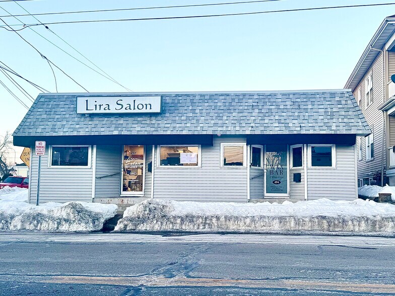 Primary Photo Of 492-494 Warren Ave, East Providence Storefront Retail Office For Lease