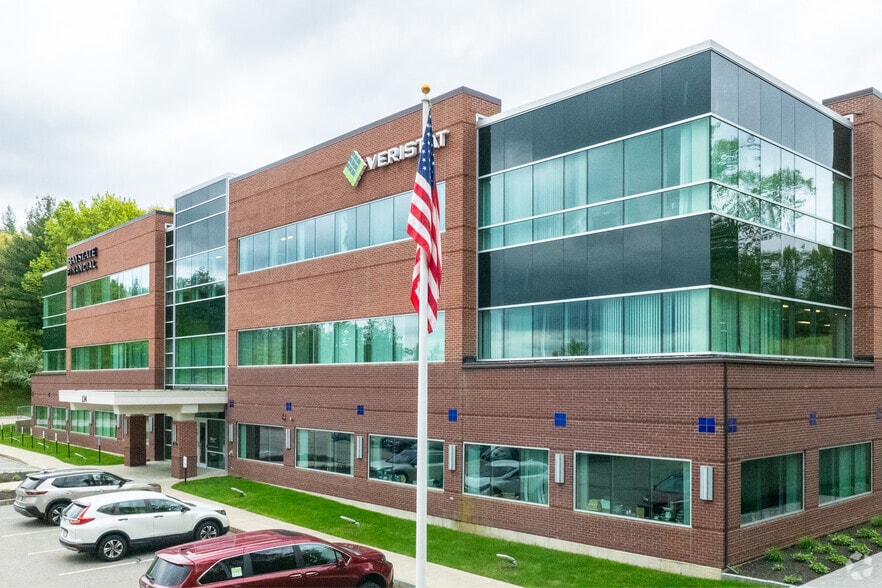 Primary Photo Of 134 Turnpike Rd, Southborough Medical For Lease