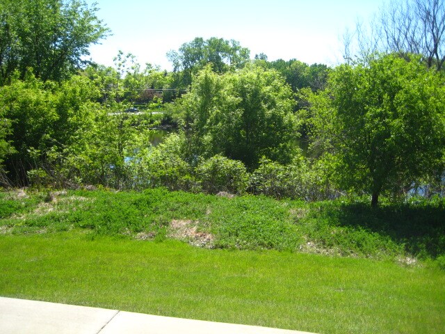 More Photos Of 4450 Erin Dr, Eagan Medical For Lease