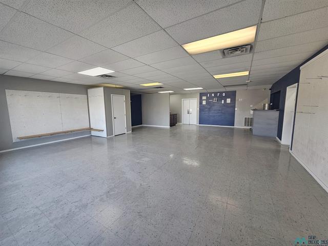 More Photos Of 107 S 14th St, Artesia Showroom For Sale