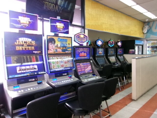 More Photos Of 3885 E Charleston Blvd, Las Vegas Convenience Store For Sale