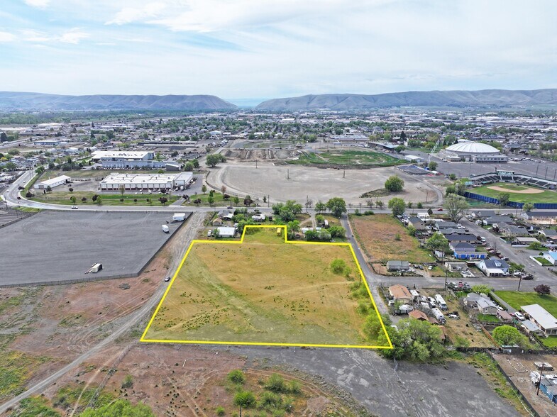 More Photos Of E Adams St @ S 15th St, Yakima Land For Sale