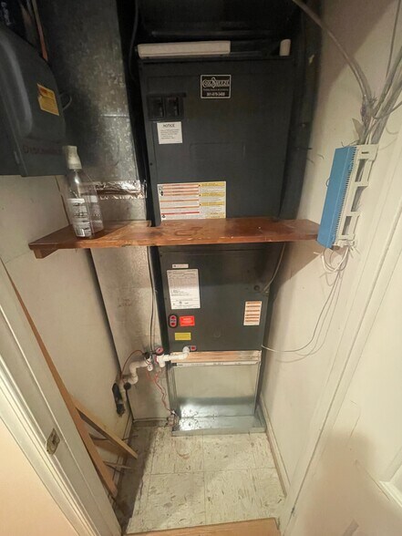 More Photos Of 8607-8609 2nd Ave, Silver Spring Medical For Sale