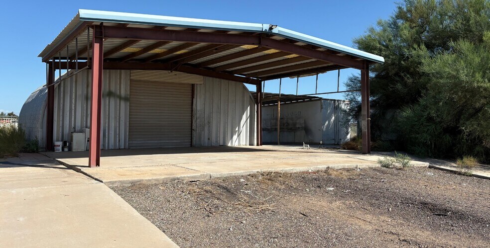 More Photos Of 10241 N 121st Ave, El Mirage Contractor Storage Yard For Lease