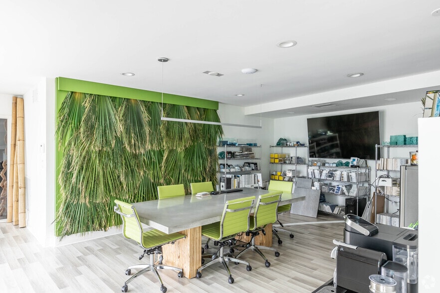 More Photos Of 101 SE 2nd Ave, Delray Beach Restaurant For Lease