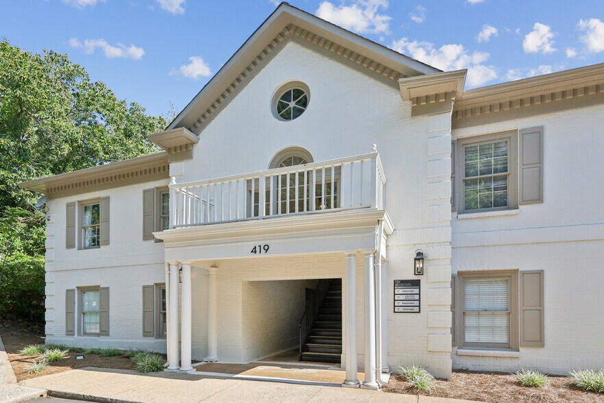 Primary Photo Of 419 E Crossville Rd, Roswell Medical For Lease