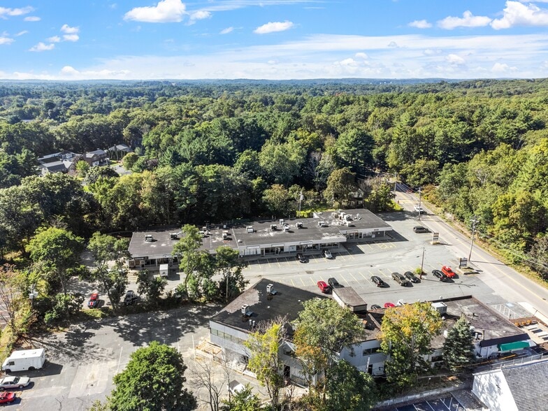 More Photos Of 861 Edgell Rd, Framingham Storefront Retail Office For Sale
