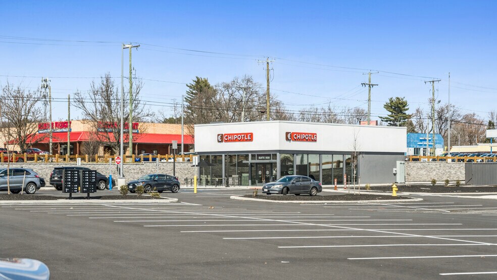 More Photos Of 1655 Boston Rd, Springfield Storefront For Sale