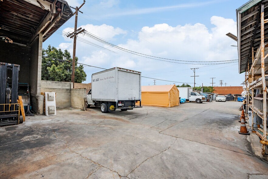 More Photos Of ,  Unknown For Sale