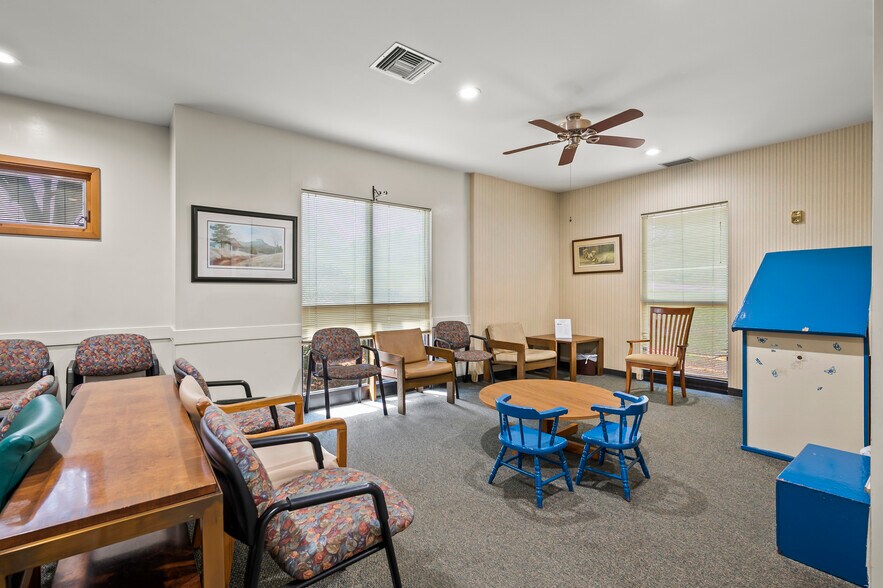More Photos Of 4000 S Swaim Street Ext, Jonesville Office For Sale