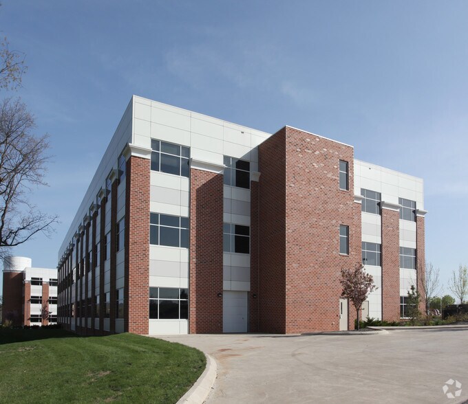 More Photos Of 330 Innovation Blvd, State College Office For Lease