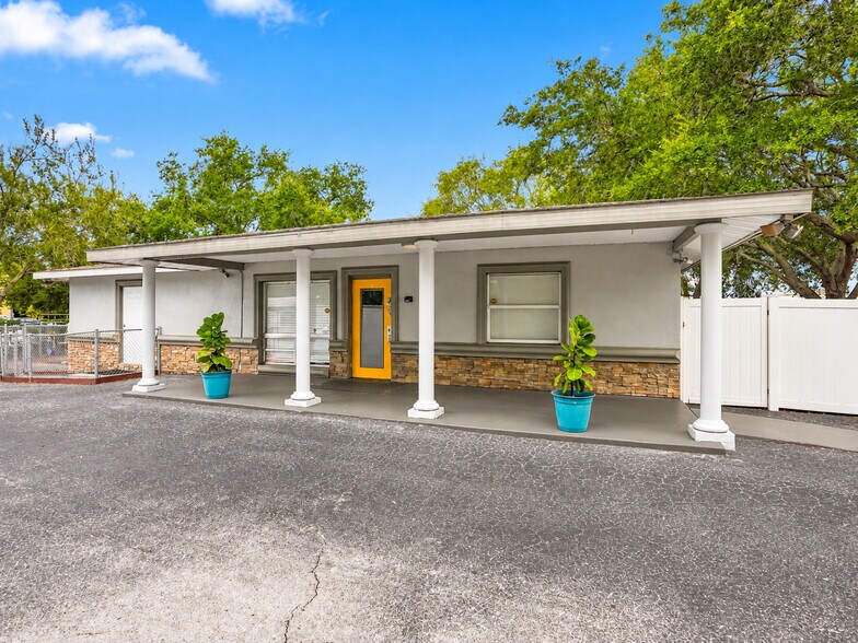 Primary Photo Of 6926 Ridge Rd, Port Richey Daycare Center For Sale